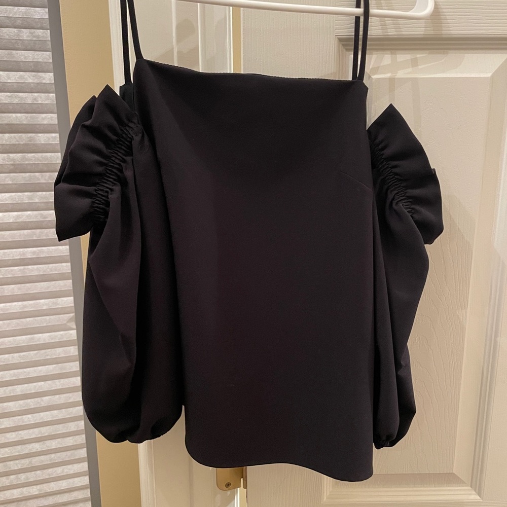 Design Lab Off Shoulder Blouse